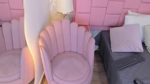 scarlett vixen7 online show from December 5, 8:17 pm