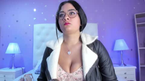 Scarlette  online show from February 18, 3:17 am