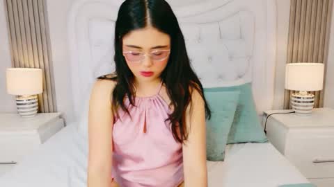 Scarlett Petrova online show from March 20, 12:21 pm