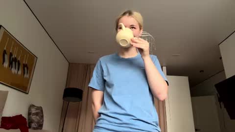 Scarlett online show from July 9, 8:07 am