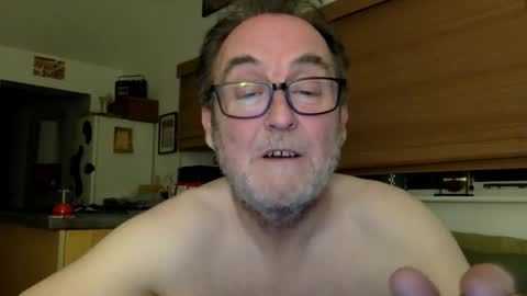 scbiggersballs online show from April 23, 1:24 am