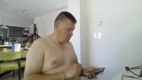 Scoobs online show from November 26, 1:58 am