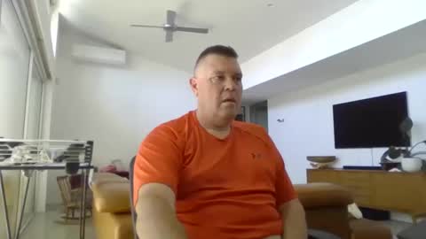 Scoobs online show from January 17, 6:01 am