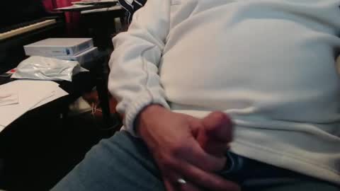 scottbearfun online show from December 4, 3:59 pm