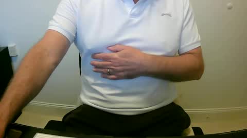 Snapshot of scotti30 chatting on October 16, 7:52 am Scott online show from October 16, 7:52 am