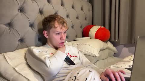 danny online show from December 21, 1:15 am