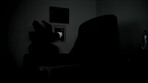 YourBannana1 online show from January 10, 5:24 am