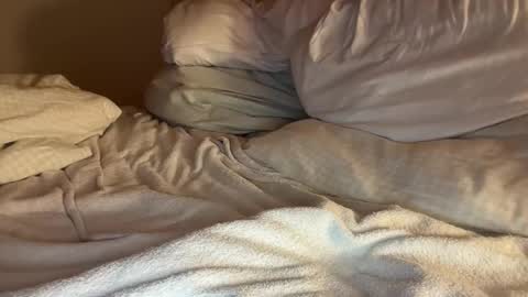 Snapshot of scottydick123 chatting on October 21, 9:18 pm Leonardo online show from October 21, 9:18 pm