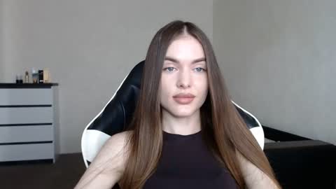 scratc_h online show from August 7, 2:37 pm