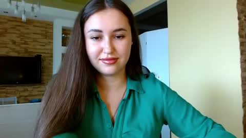 Elizabeth  online show from July 24, 8:22 am