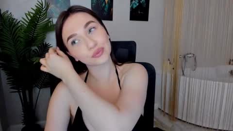 Kate online show from February 18, 1:43 am