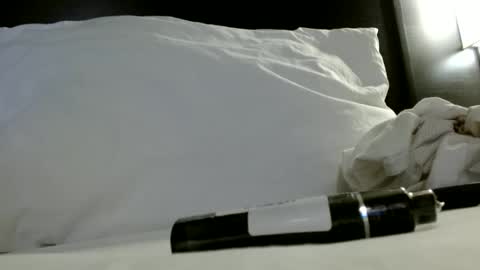 Snapshot of seanjohnsen chatting on January 20, 4:10 am seanjohnsen online show from January 20, 4:10 am