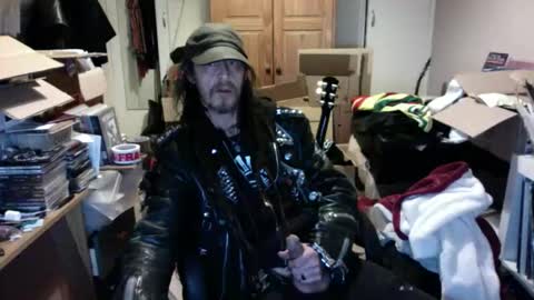 seasidesteve71 online show from April 27, 1:36 am