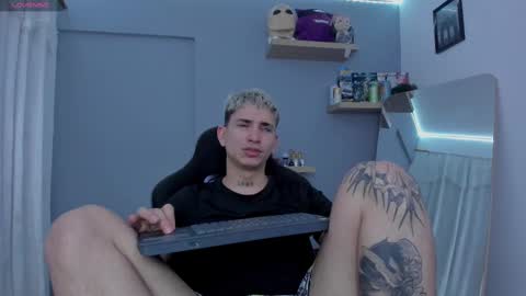 Sebastin online show from February 28, 8:18 pm