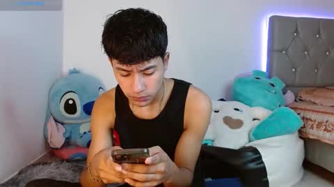 sebas_fire4 online show from March 25, 12:34 pm
