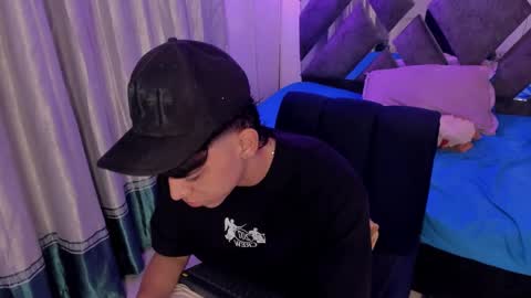 sebas_pretty7 online show from March 22, 1:37 pm