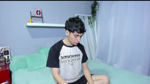 sebastian online show from June 2, 3:08 am