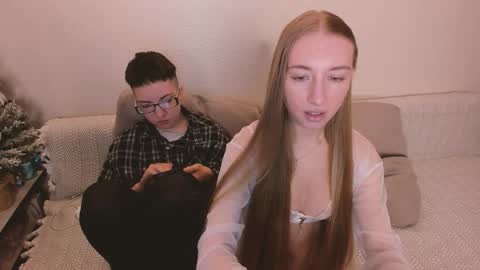 Amanda and  pair in a real life we love each other but can play with you online show from January 18, 5:44 pm