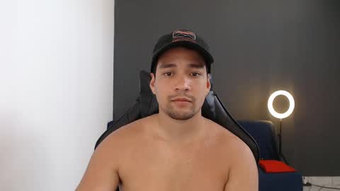 Snapshot of secretboy5000 chatting on January 17, 3:00 pm Jex online show from January 17, 3:00 pm