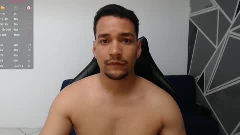 Snapshot of secretboy5000 chatting on December 11, 5:58 pm Jex online show from December 11, 5:58 pm