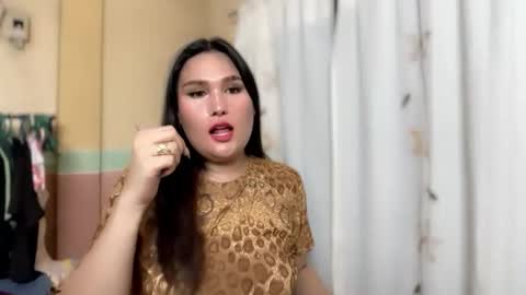 seductive_housewife online show from April 3, 1:40 pm