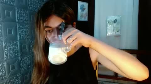 Snapshot of seductive_monicaxxx chatting on September 30, 10:48 am NIK online show from September 30, 10:48 am