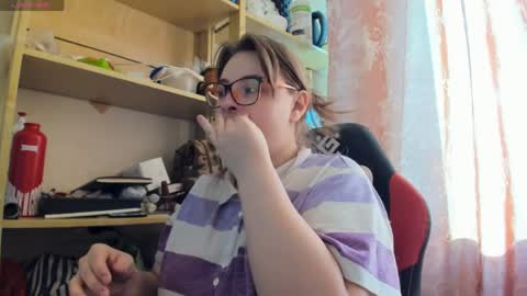 seductive_she_wolf online show from April 11, 2:54 pm