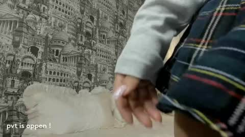 Akira Youri online show from March 12, 2:21 pm