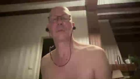 seethebigpicture online show from July 21, 11:51 pm
