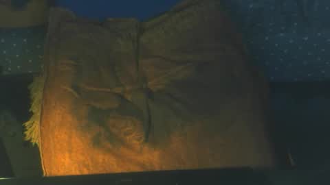 seigneurdc09 online show from September 18, 6:28 am