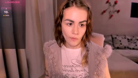 selectrra online show from November 2, 8:09 pm