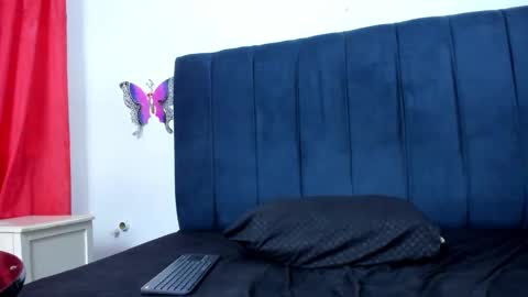 selena_beautyy online show from October 29, 9:37 pm