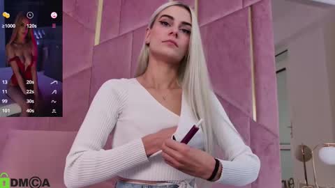 Selena online show from October 13, 3:19 am