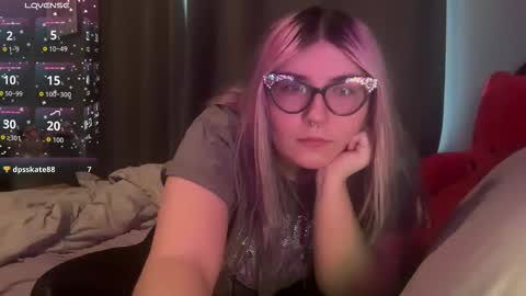 Selene online show from February 15, 6:17 pm