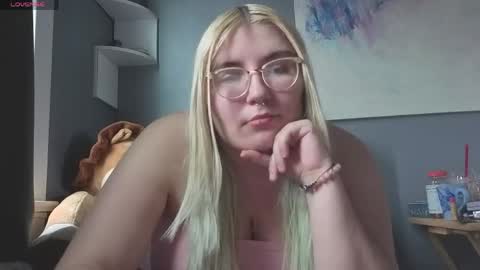 Selene online show from April 5, 10:07 pm