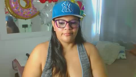 Snapshot of selenna1 chatting on September 9, 1:33 pm Selenna1 online show from September 9, 1:33 pm