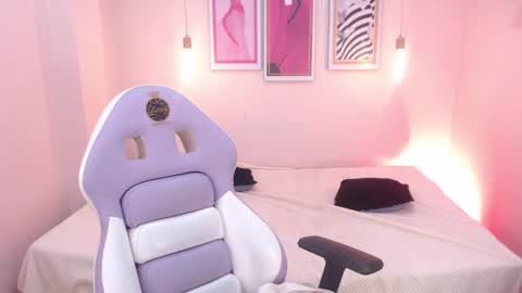 Mayte online show from March 3, 1:34 pm