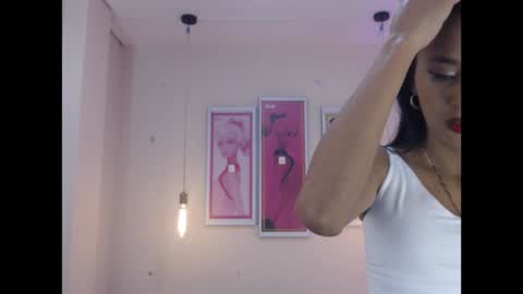 Mayte online show from January 24, 1:14 pm