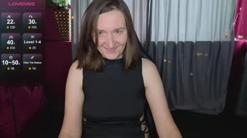 selestiasonata online show from May 13, 2:10 am