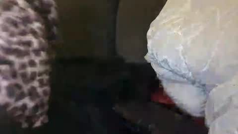 Julian Kinky Bi-guy online show from December 10, 4:45 am