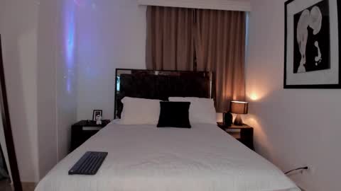 S e l e n a h online show from February 28, 12:31 pm