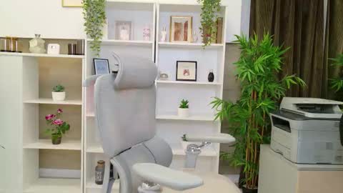 Seline online show from October 17, 4:00 pm