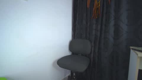 sem_alas online show from February 27, 12:47 am