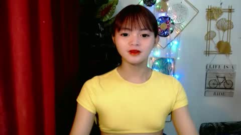 sensational_yeng online show from December 17, 6:03 pm