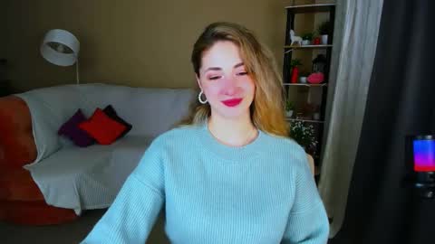 sensitiveheartt online show from March 8, 7:40 pm