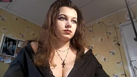 May online show from February 11, 9:02 am