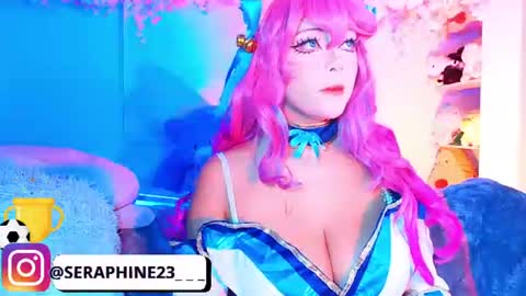seraphine online show from July 23, 3:04 am
