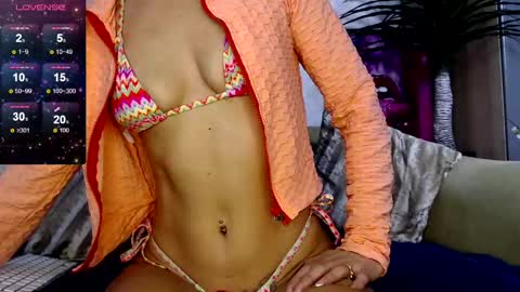 Snapshot of serenexxmilf chatting on February 21, 7:23 am serenexx  your MILF online show from February 21, 7:23 am