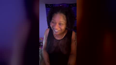 serenity_dayze online show from May 16, 5:04 am