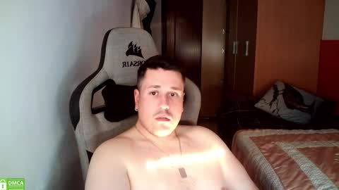 Snapshot of sergio95n chatting on October 30, 3:56 pm Pollos online show from October 30, 3:56 pm